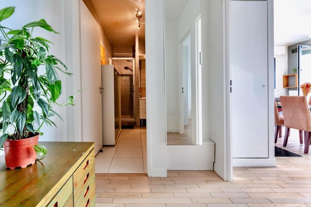 F2 Moderne Terrasse Lumineux Proche Transport Free Parking Apartment *