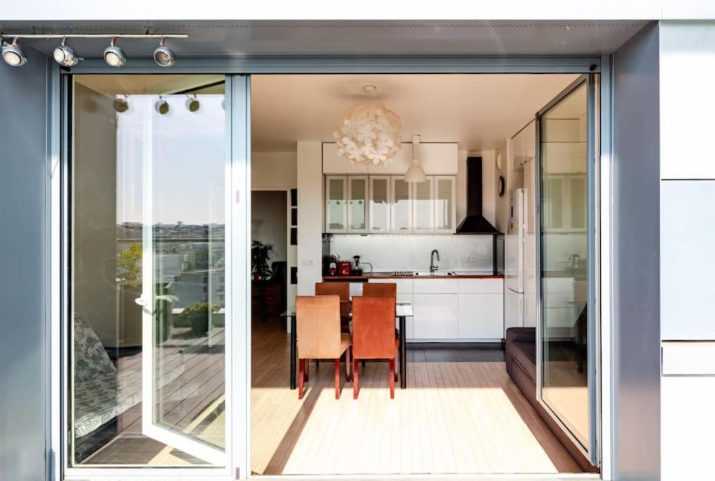 F2 Moderne Terrasse Lumineux Proche Transport Free Parking Apartment *